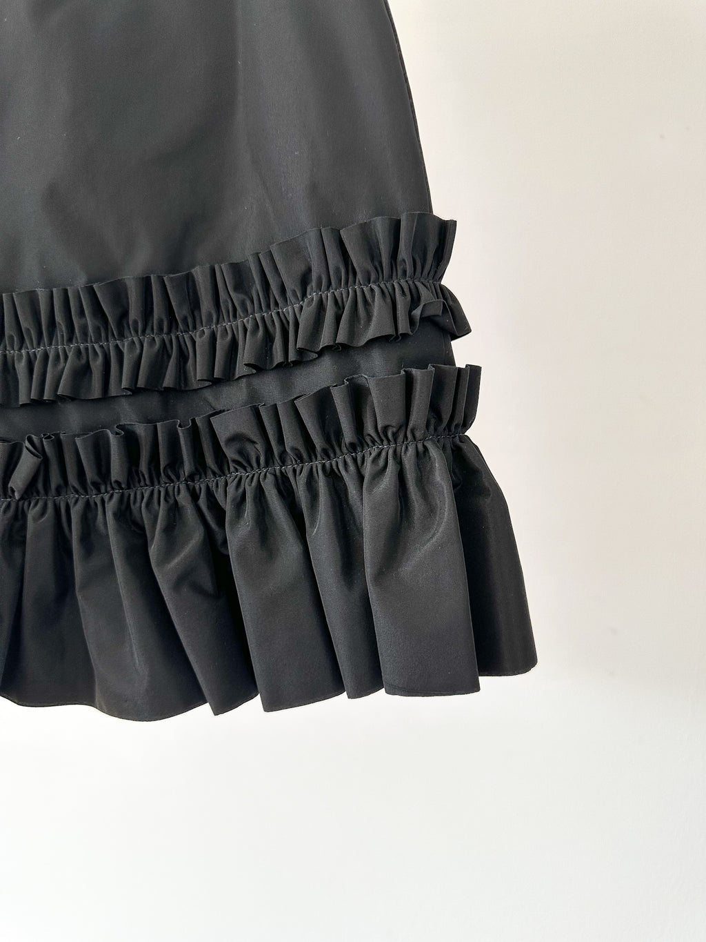 The Vampire's Wife Tribulation Black Taffeta Ruffle Trim Skirt - House Of Huntington