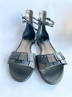 Bottega Veneta Fransen-Sandalen aus Leder mit Knöchelriemen