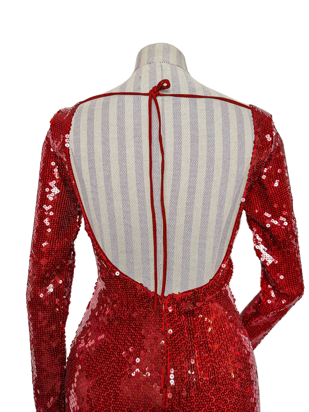 Robe midi rouge à sequins Bardot, bretelles et dos nu