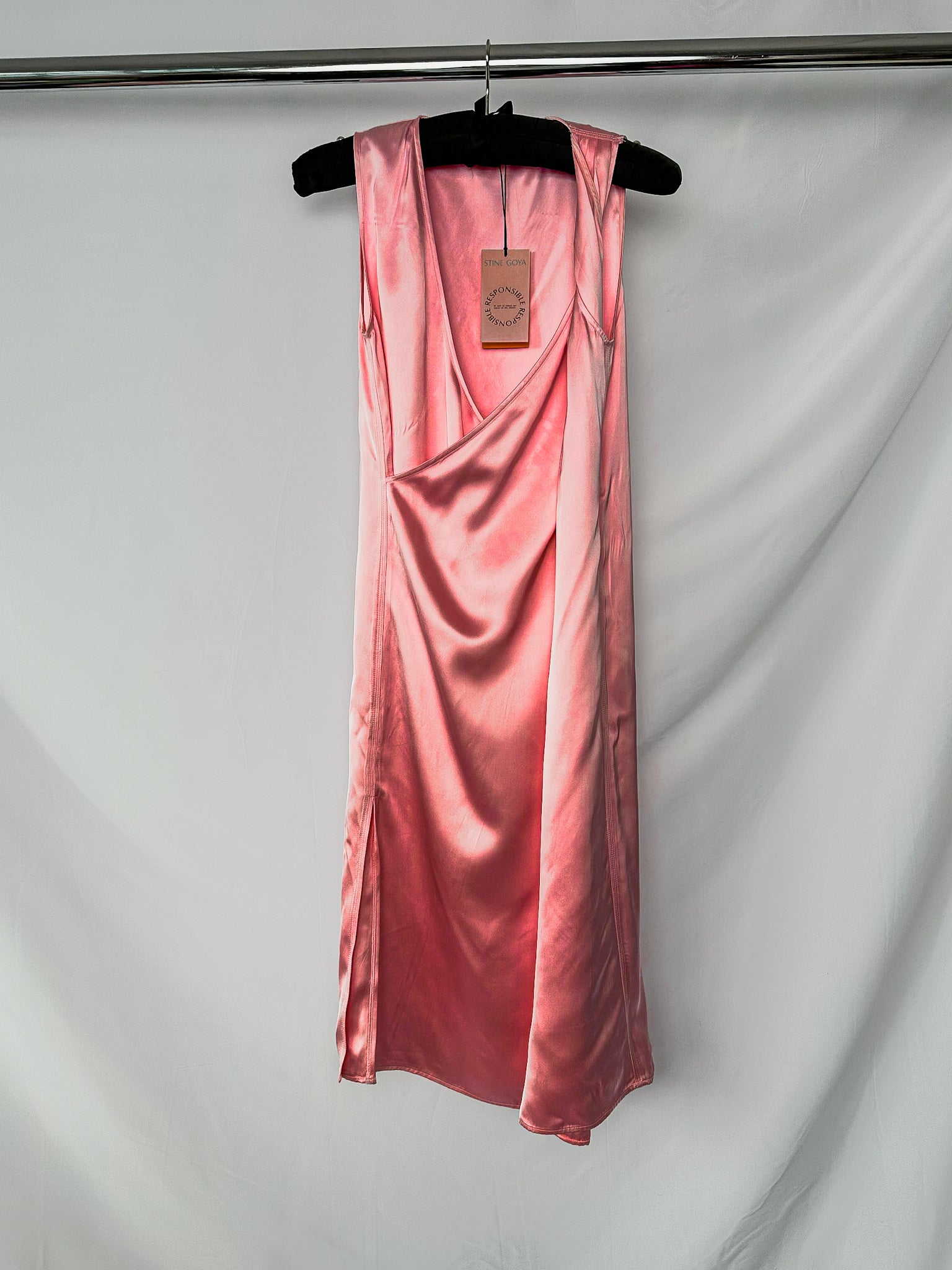 Stine Goya Pink Semi Heavy Satin V-Neck Sleeveless Midi Dress