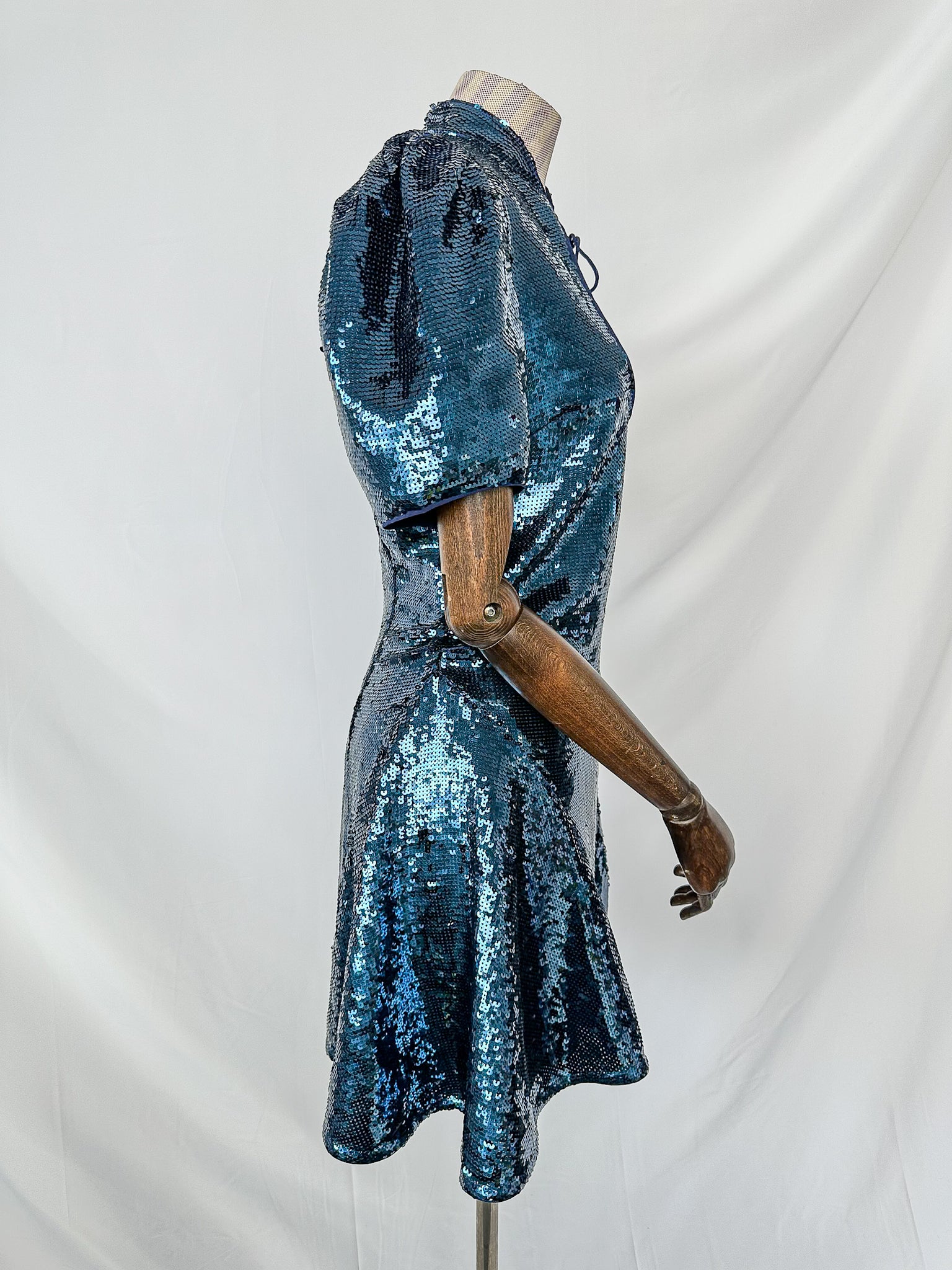 De La Vali Blue Sequinned Keyhole Front Puff Sleeve Mini dress