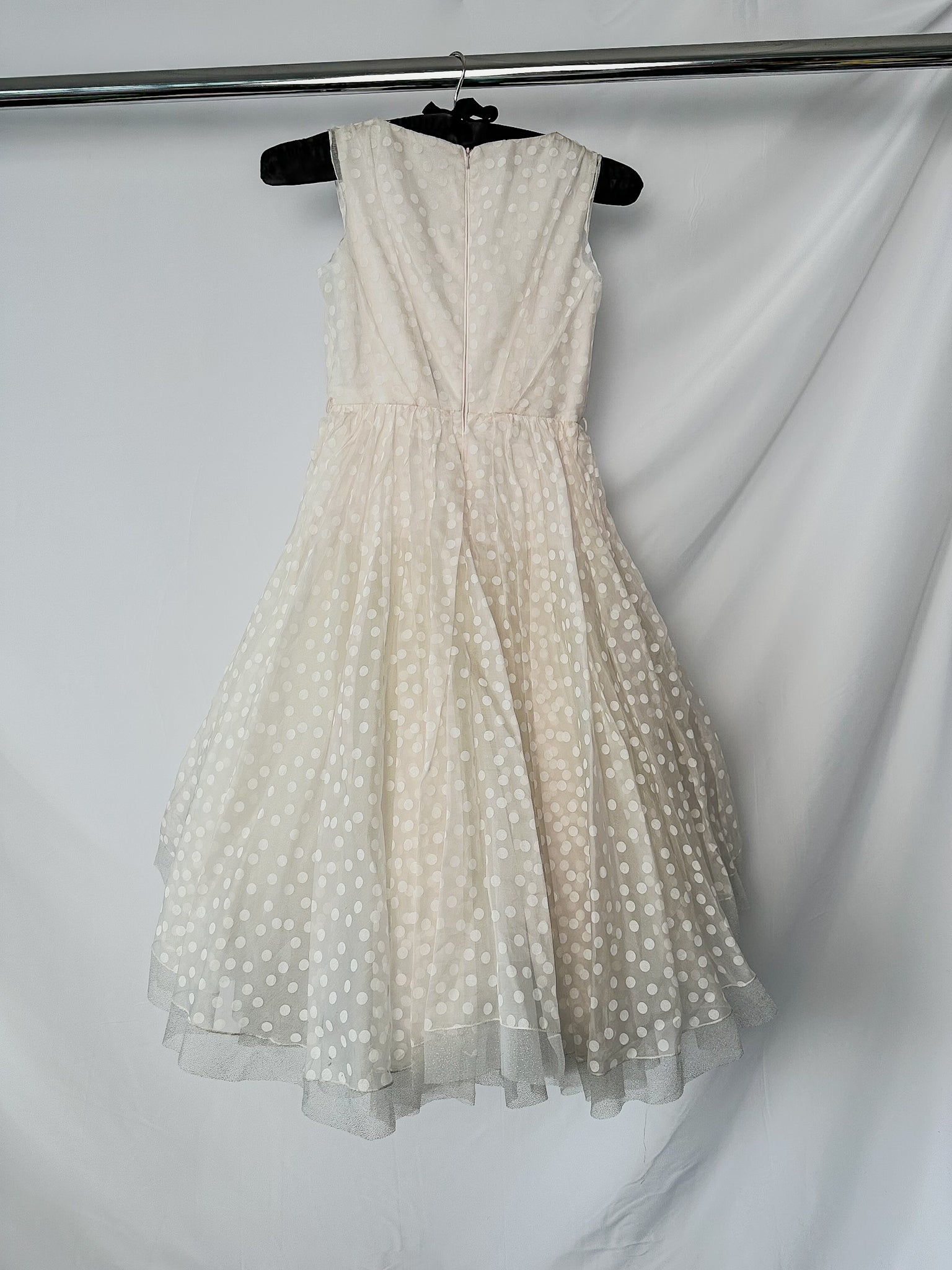 Monnalisa Girls Polka Dot Organza Full Skirt Tulle Rose Dress (FLAWS)