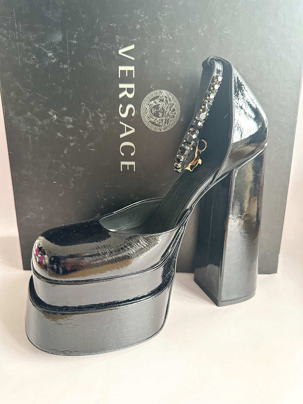 Versace Medusa Aevitas Embellished Black Glossy Patent Leather Platform Pumps