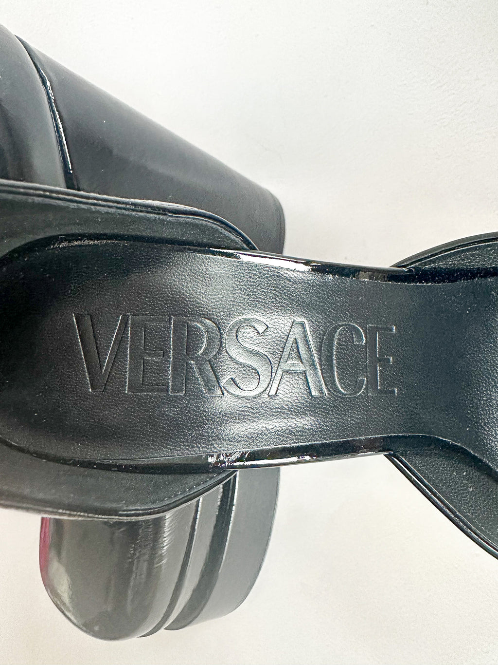 Versace Medusa Aevitas Embellished Black Glossy Patent Leather Platform Pumps