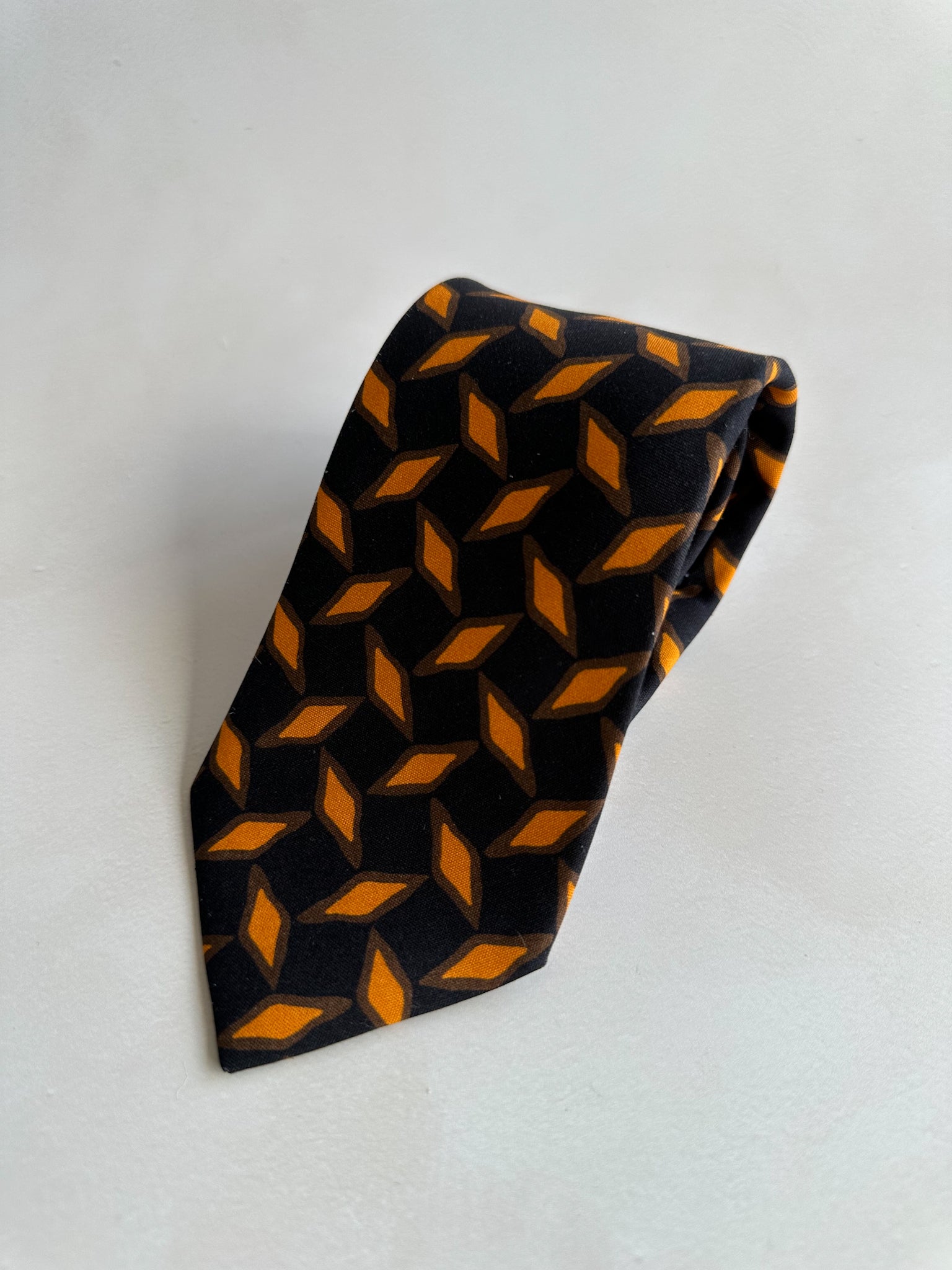 Drake's Michael J Drake Black Orange Diamond Print Silk Tie