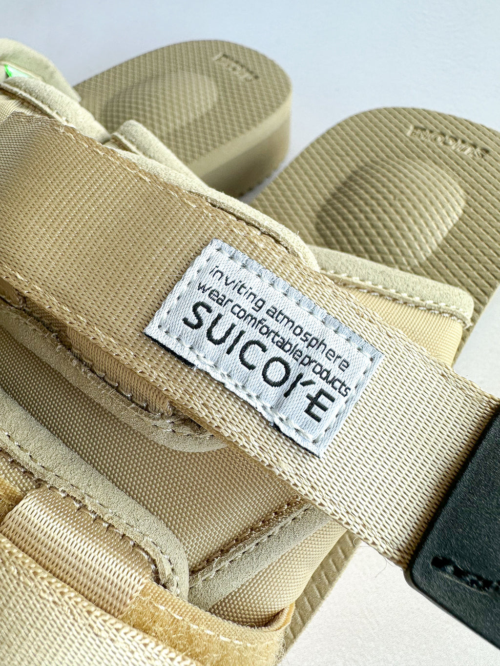 Suicoke Sandal Sliders  in Beige
