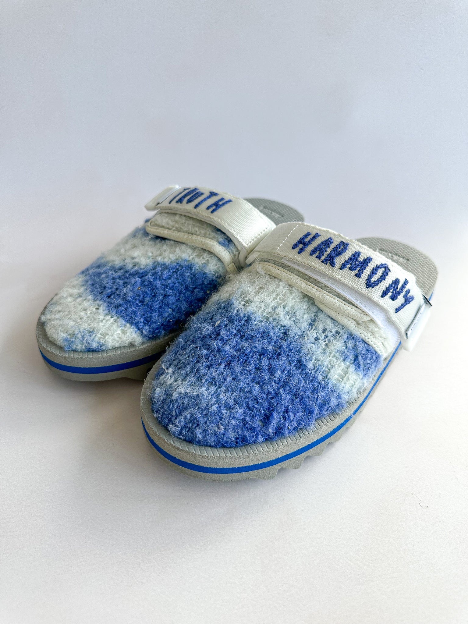 SUICOKE X Elder Statesman Sliders