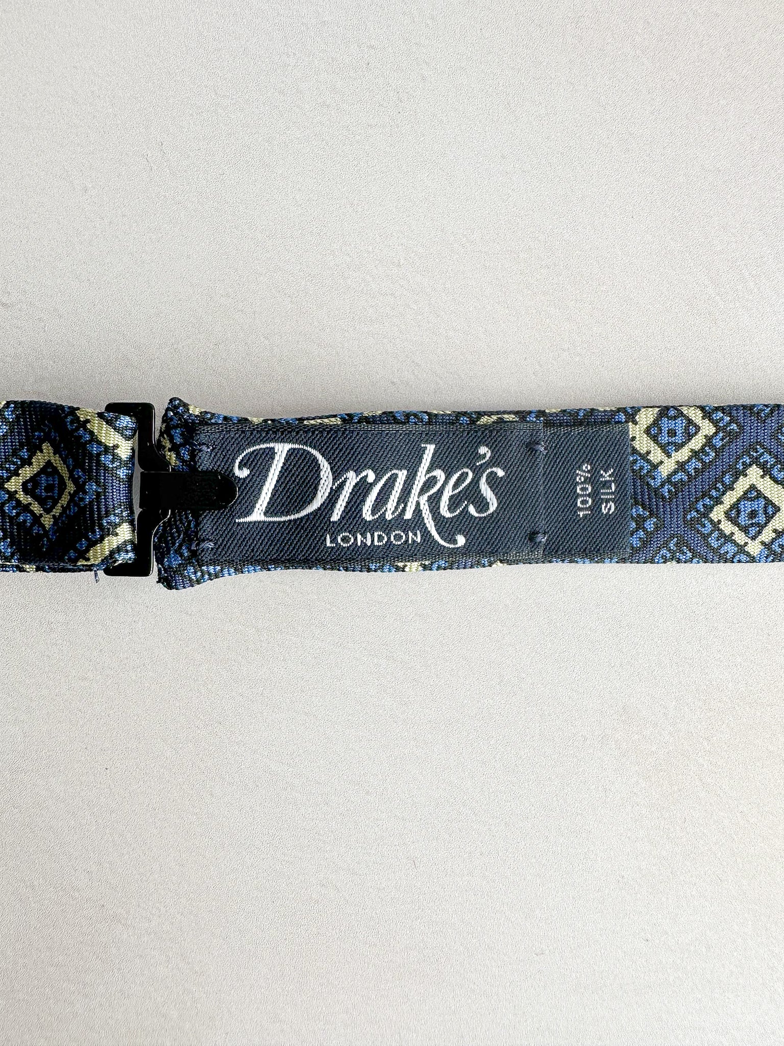Drake's Navy Foulard Diamond Mosaic Silk Bow Tie