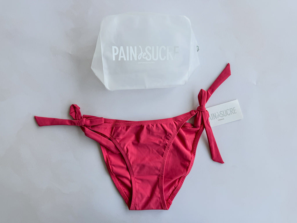 Pain De Sucre Schwarzes seitlich gebundenes Bikinislip in Onyx