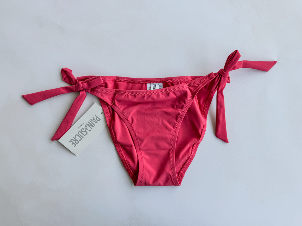 Pain De Sucre Schwarzes seitlich gebundenes Bikinislip in Onyx