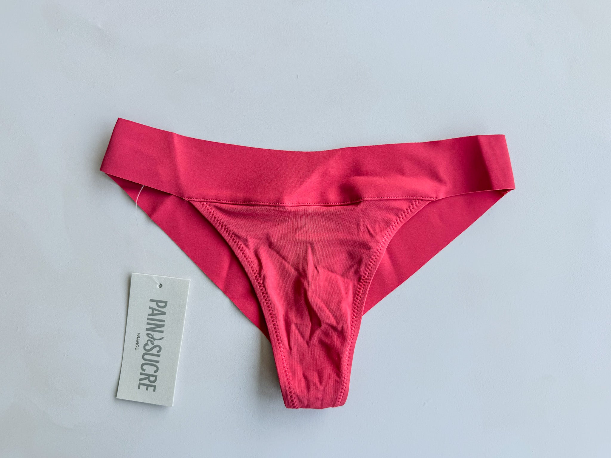 Bas de bikini string rose Sacha Pain De Sucre