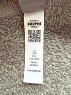 Jupe longue fendue Skims grise en maille texturée