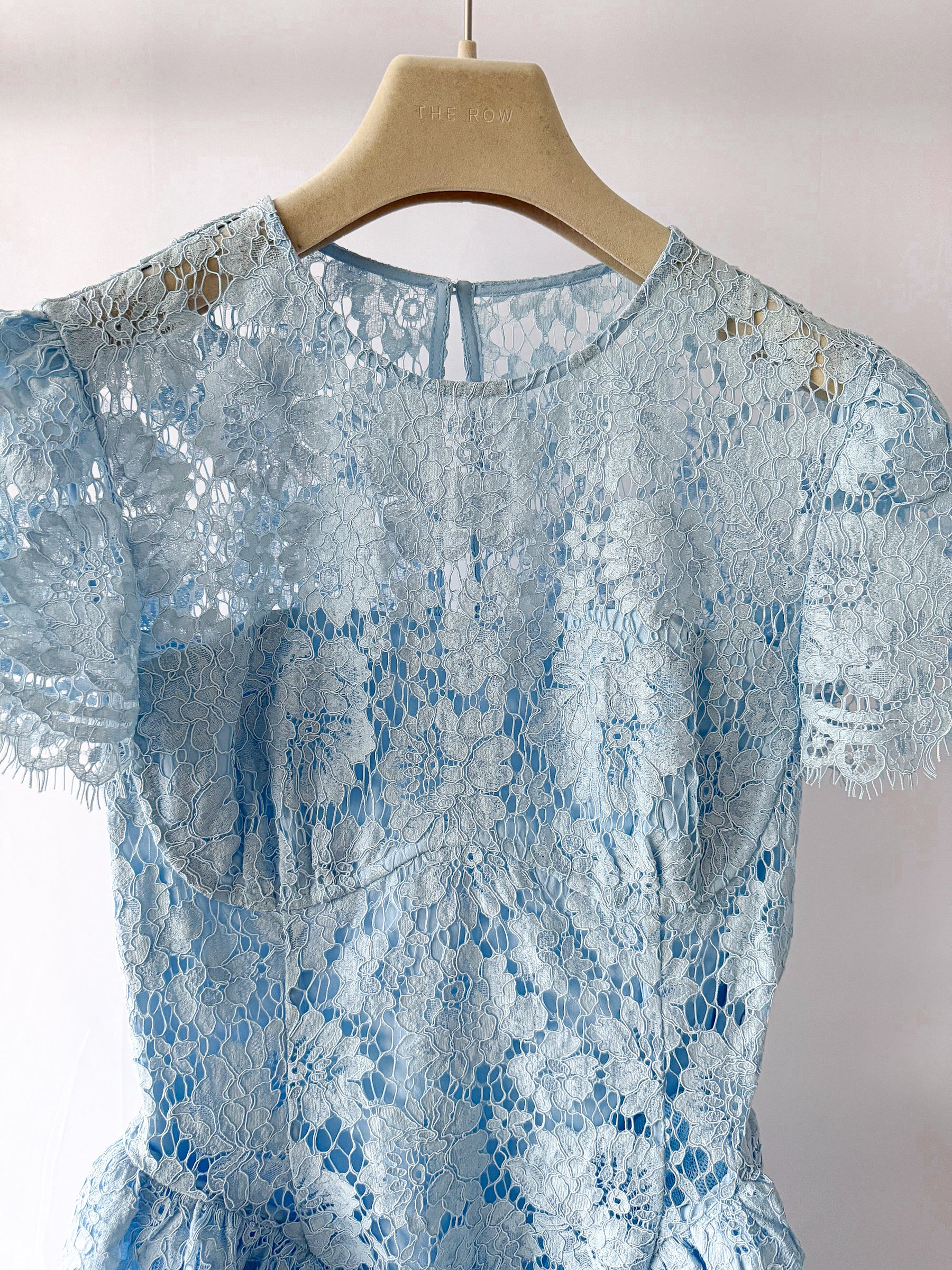 Self-Portrait x Disney Blue Floral-Lace Short-Sleeves Woven Midi Dress
