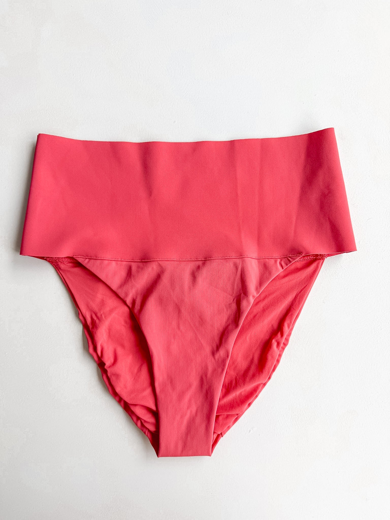 Bas de bikini taille haute rose Pain De Sucre Angie