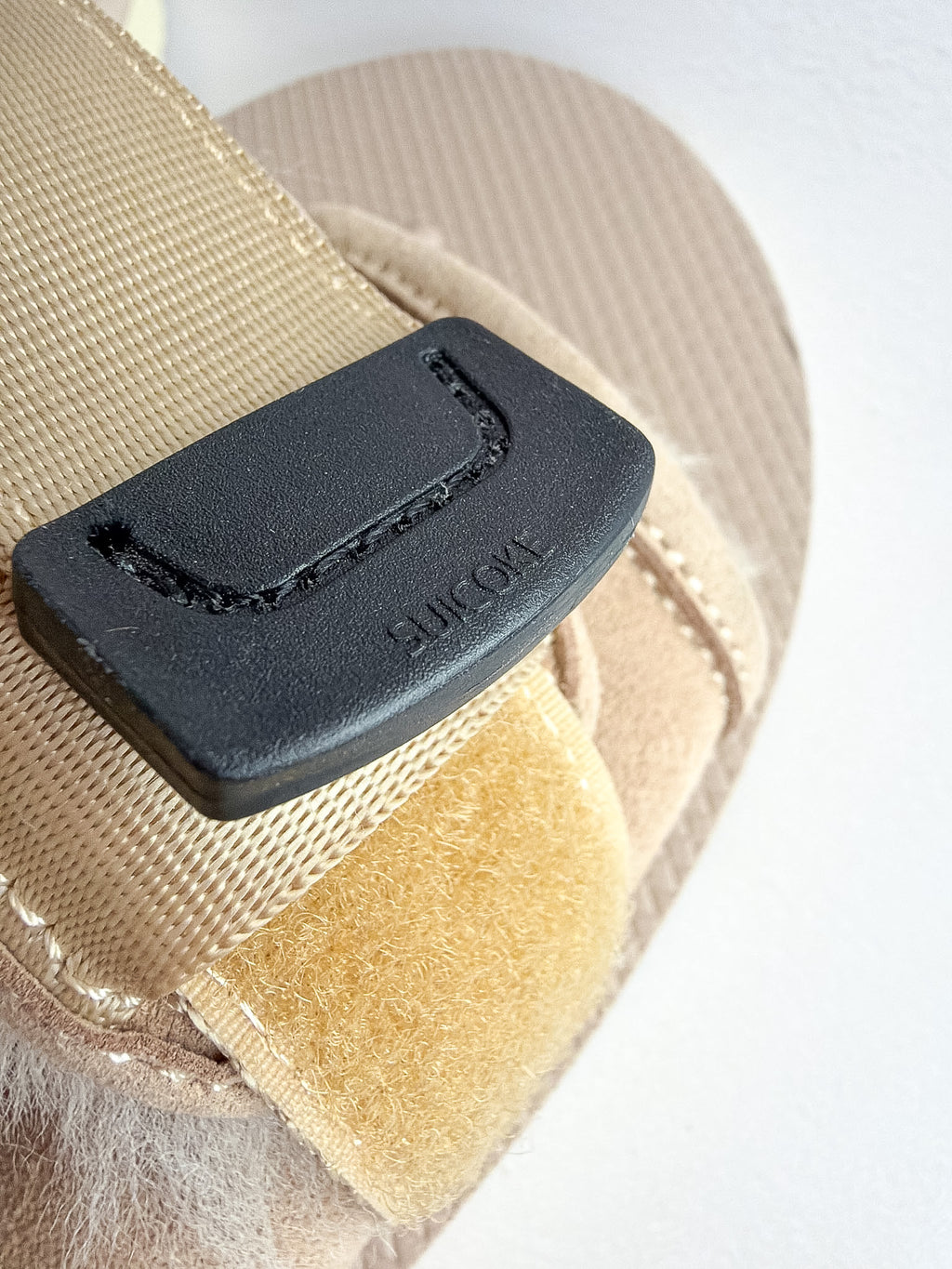 Suicoke Moto Cab Beige Shearling Sandals Sliders NO BOX