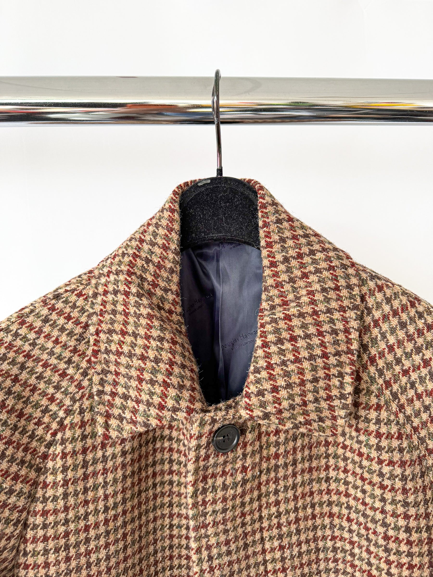 Douglas Hayward Raglan Sleeve Harris Tweed Houndstooth Print Coat
