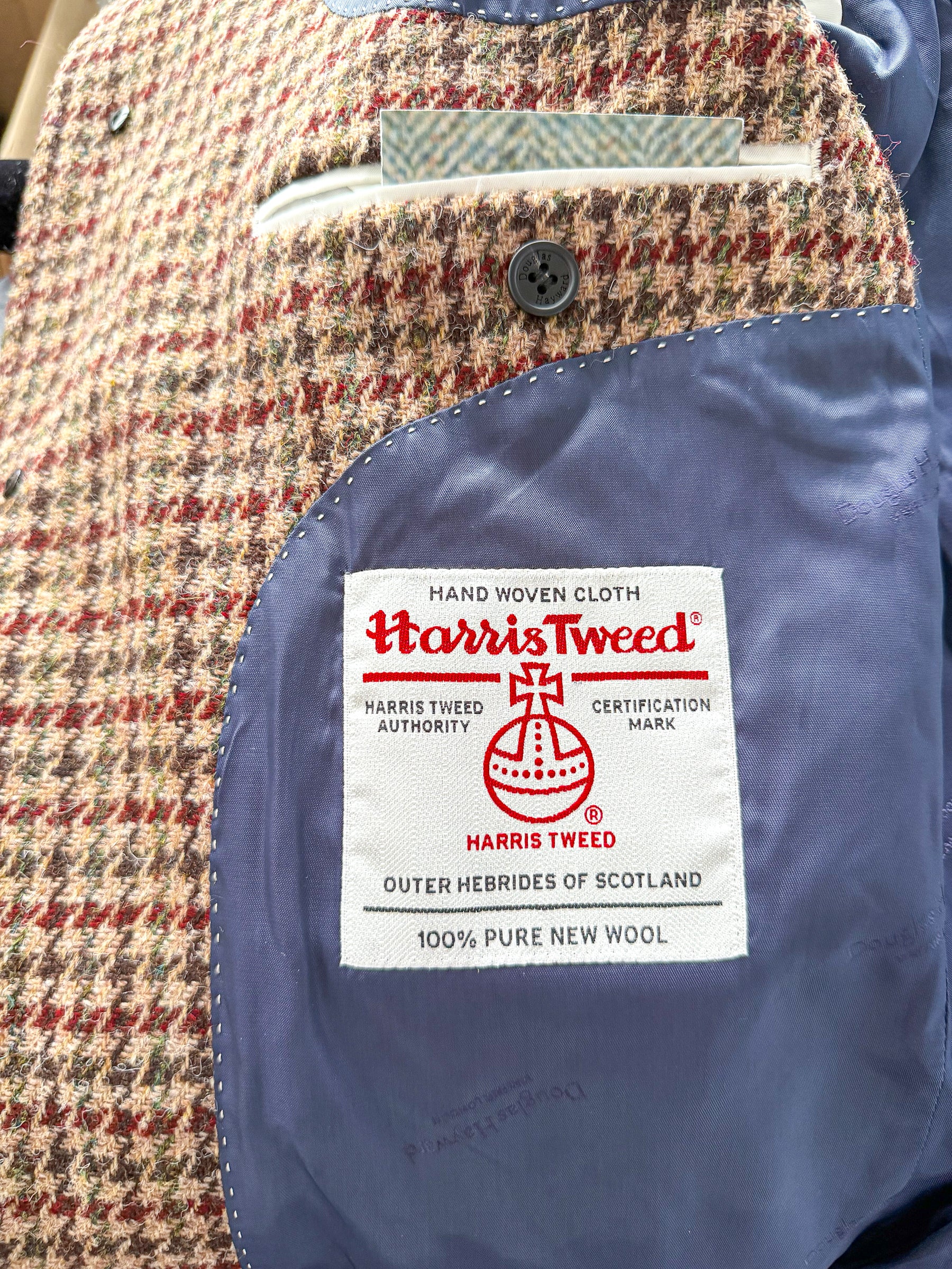 Douglas Hayward Raglan Sleeve Harris Tweed Houndstooth Print Coat