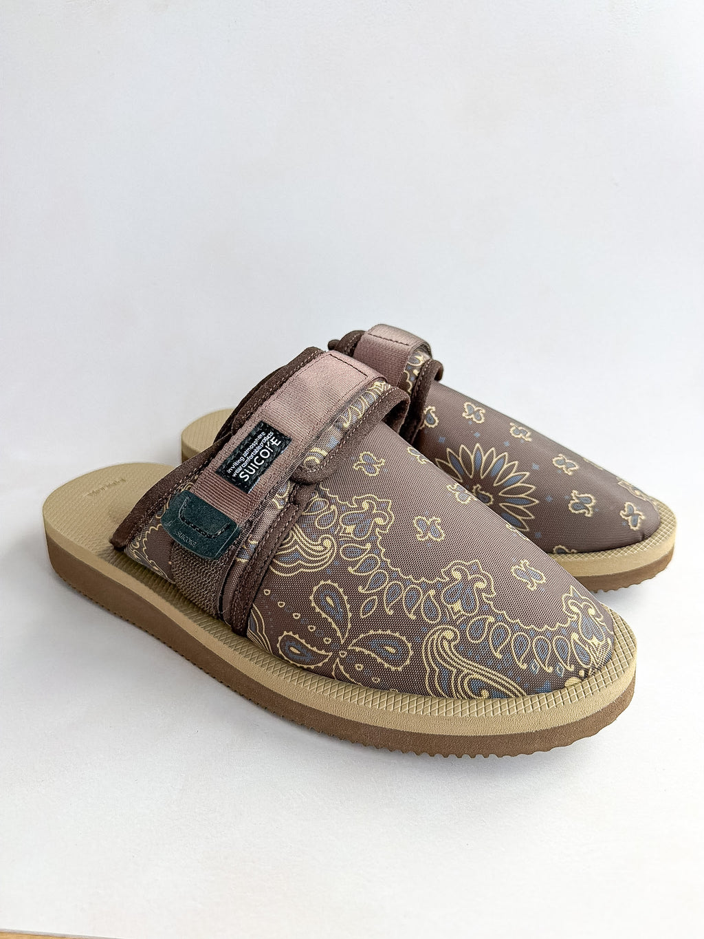 Suicoke Zavo Cab Brown Paisley Slip On Strap Mule Sandals
