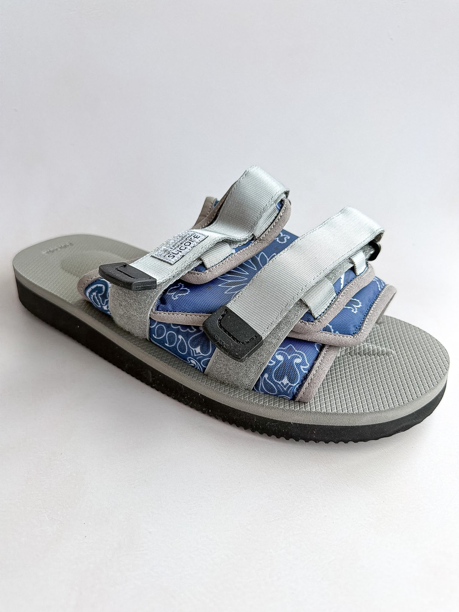 Suicoke Moto Cab Blue Paisley Sandals Sliders