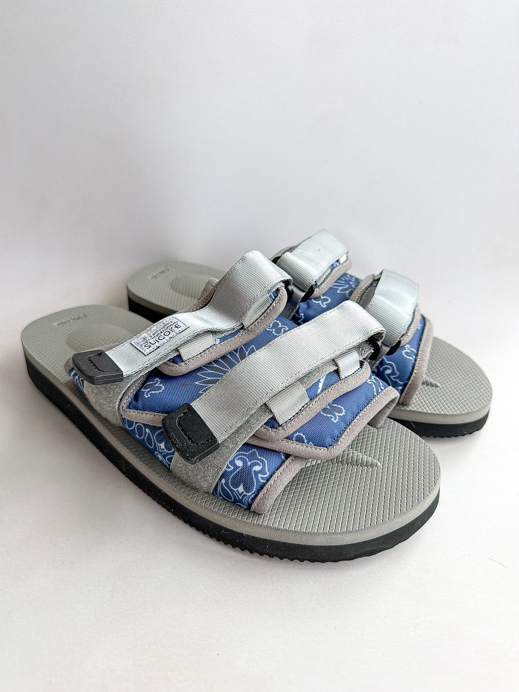 Suicoke Moto Cab Blue Paisley Sandals Sliders