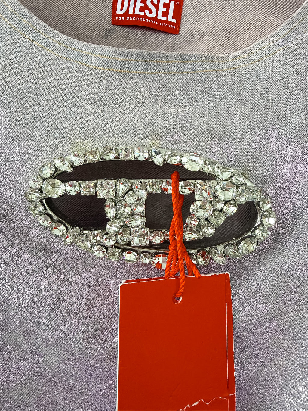 Diesel De-Top1-Fsd Crystal Embellished Logo Plaque Top
