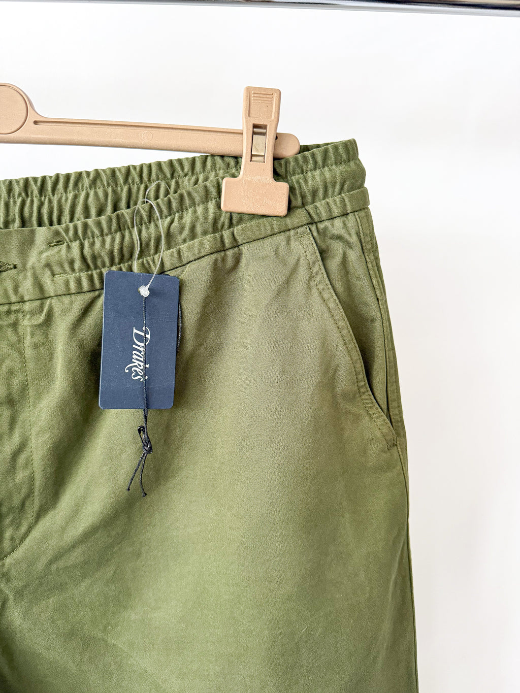 Drake's Olive Cotton Drawstring Trousers