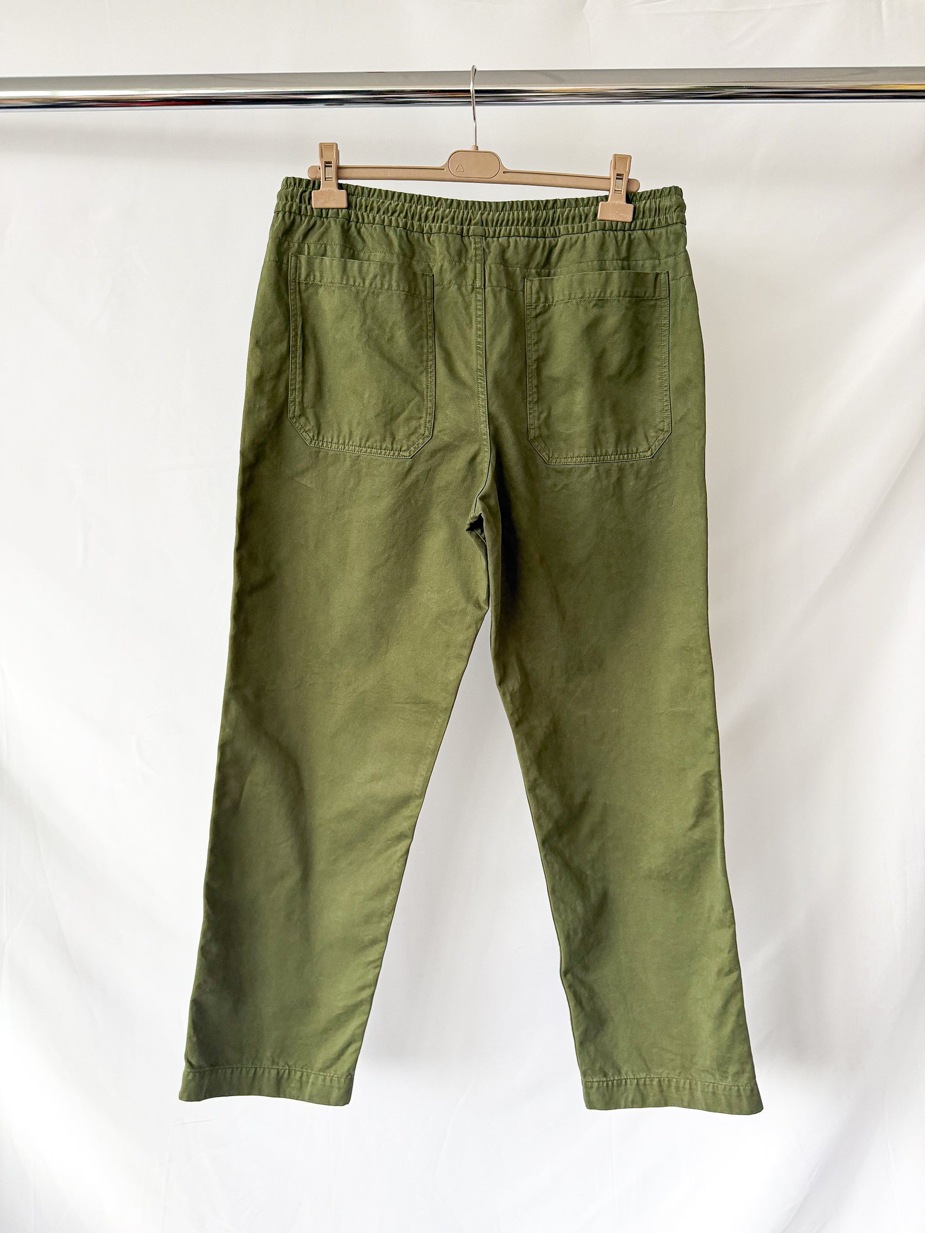 Drake's Olive Cotton Drawstring Trousers