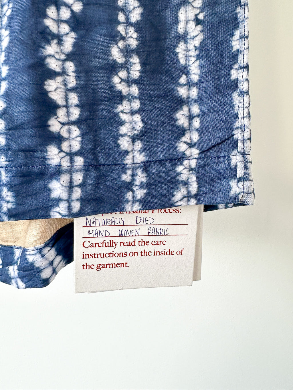 Short en soie bleu tie-dye Kartik Research