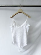 Pain De Sucre Alona Weißer Spitzen-Camisole-Tanga-Body-Top