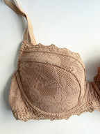 Pain De Sucre French Lace Padded Bra in Dean