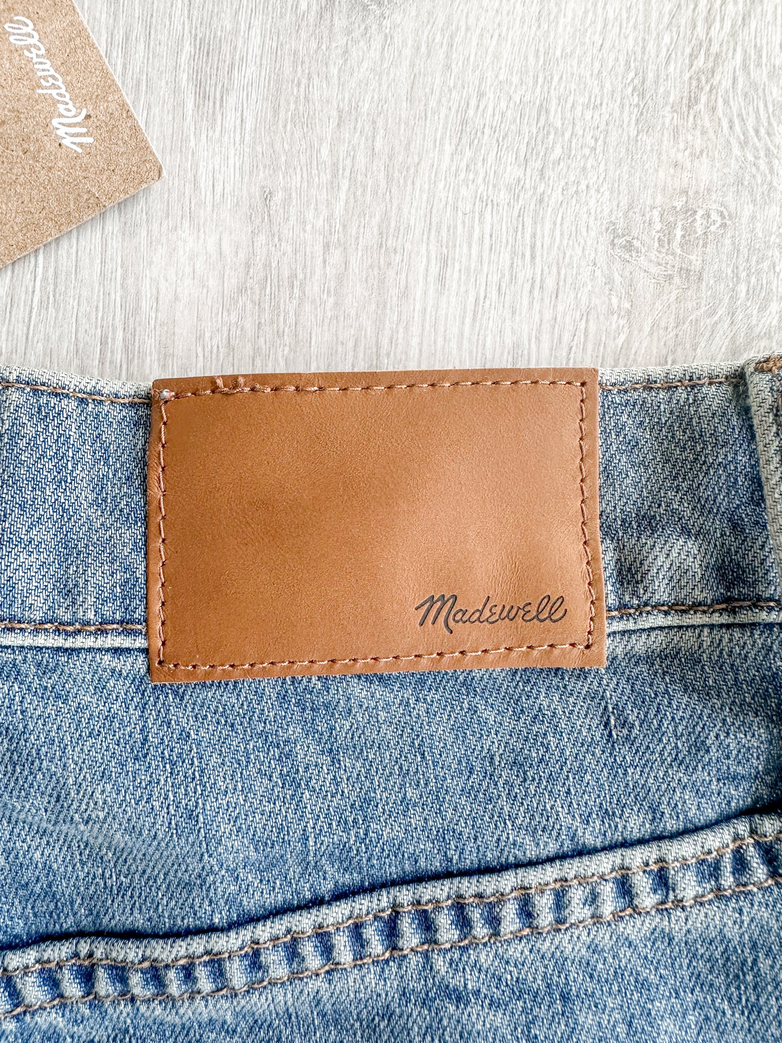 Madewell High-Rise Slim Raebrook Wash Boyjean Relaxed Leg Denim Jeans - House Of Huntington