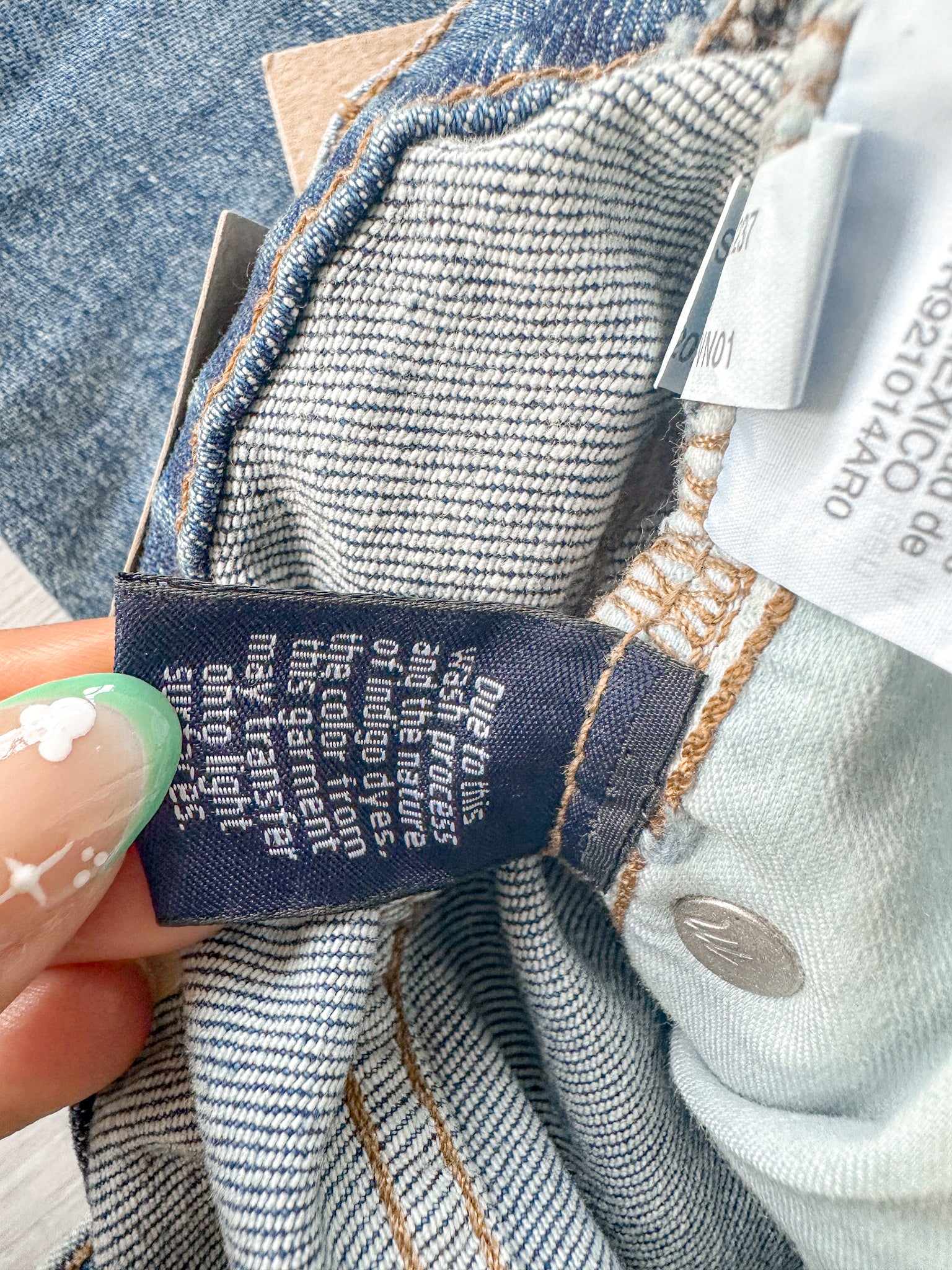 Madewell High-Rise Slim Raebrook Wash Boyjean Relaxed Leg Denim Jeans - House Of Huntington