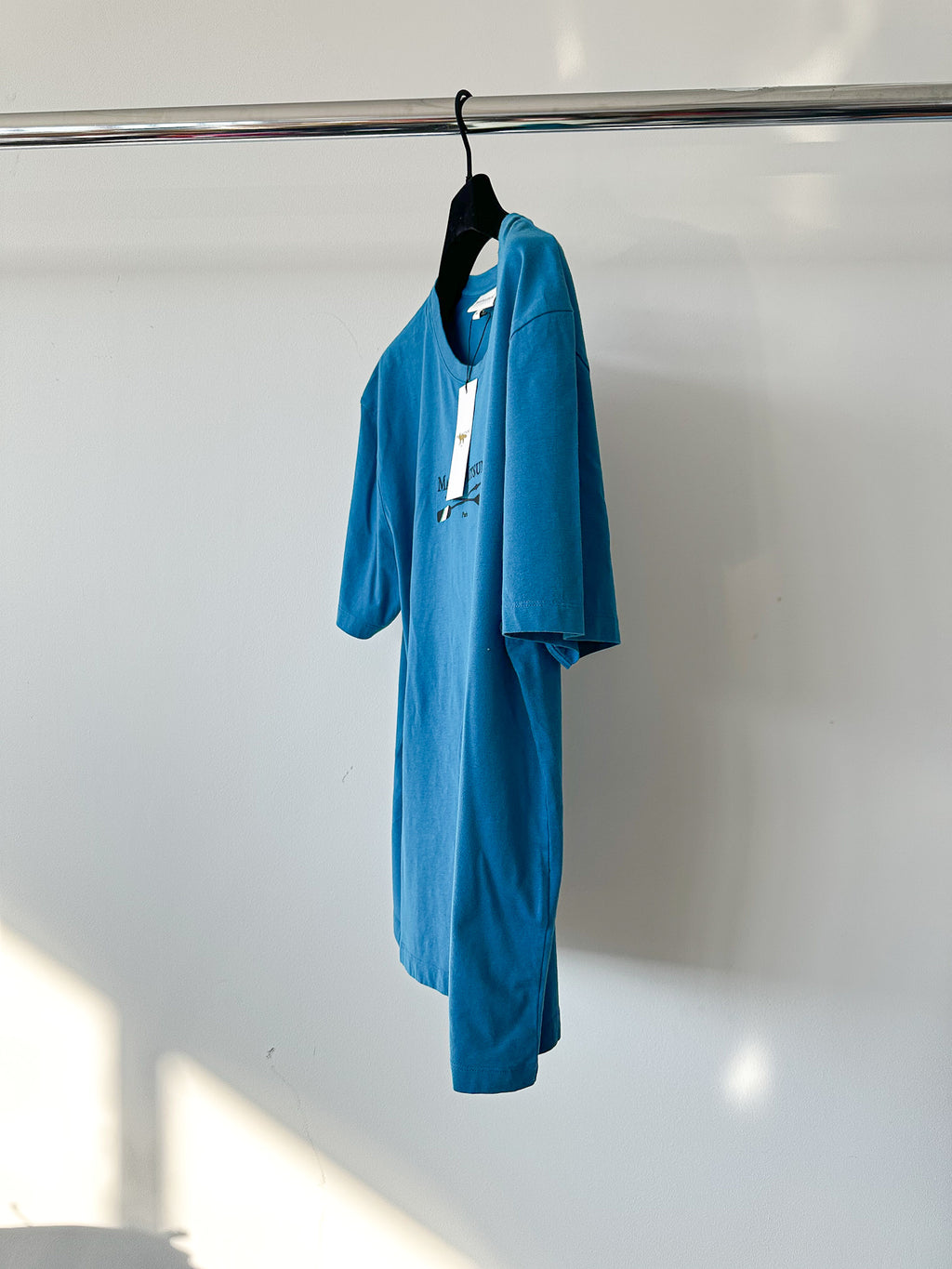 Maison Kitsuné Men's OarsT-Shirt in Sapphire