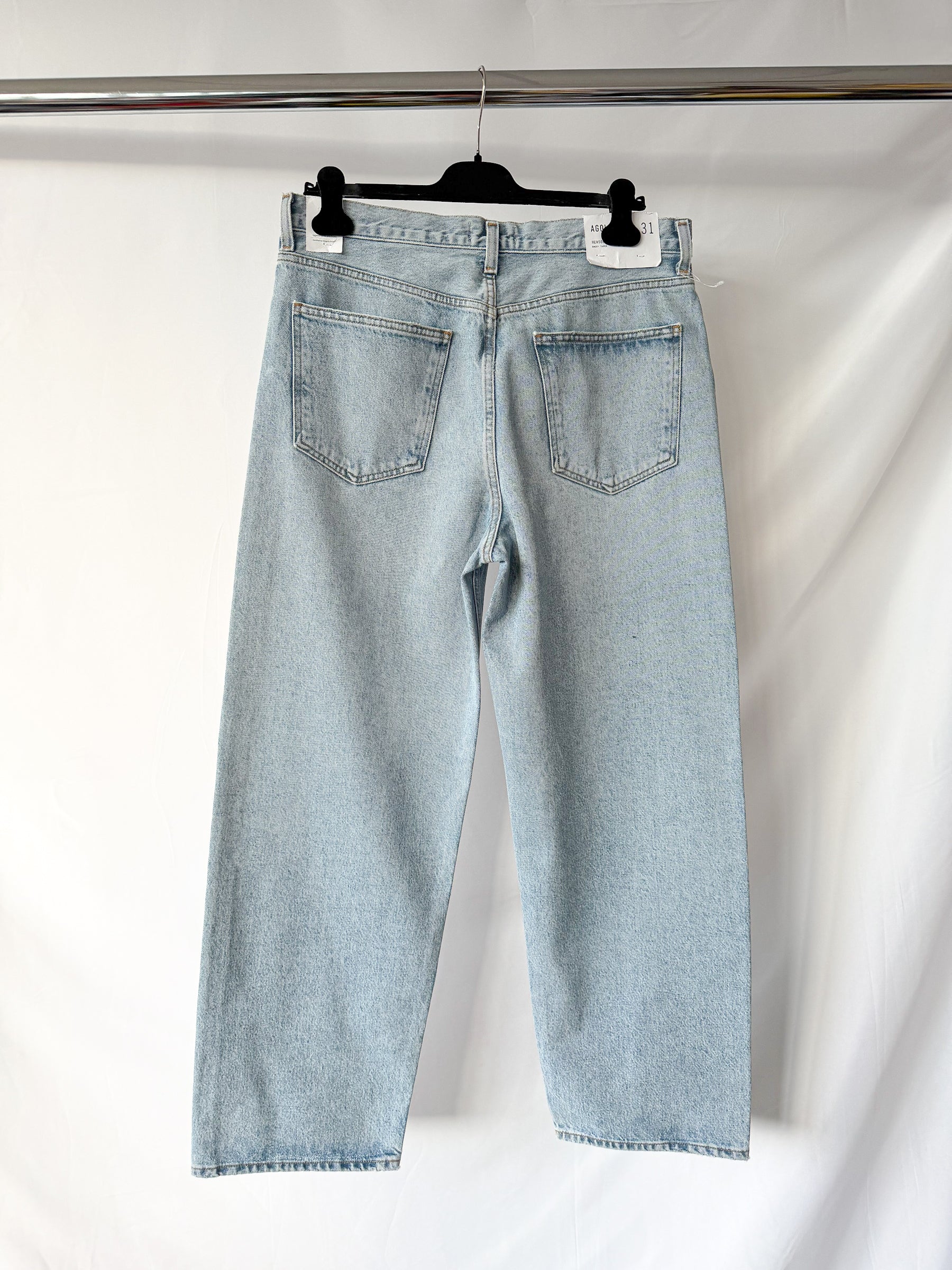 Agolde Henson Baggy Taper Denim Jeans in Replica