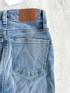 Джинсы-скинни со средней посадкой MADEWELL 9 дюймов в цвете York Wash: порвать и починить