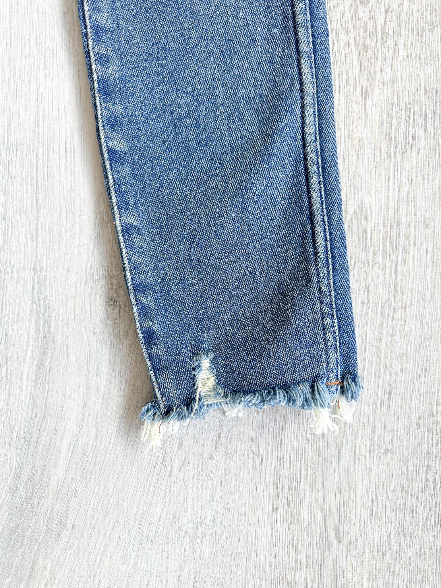 Madewell 10" High-Rise Skinny Jeans in Cordova Wash: Button-Front Edition