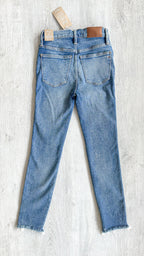 Madewell 10" High-Rise Skinny Jeans in Cordova Wash: Button-Front Edition