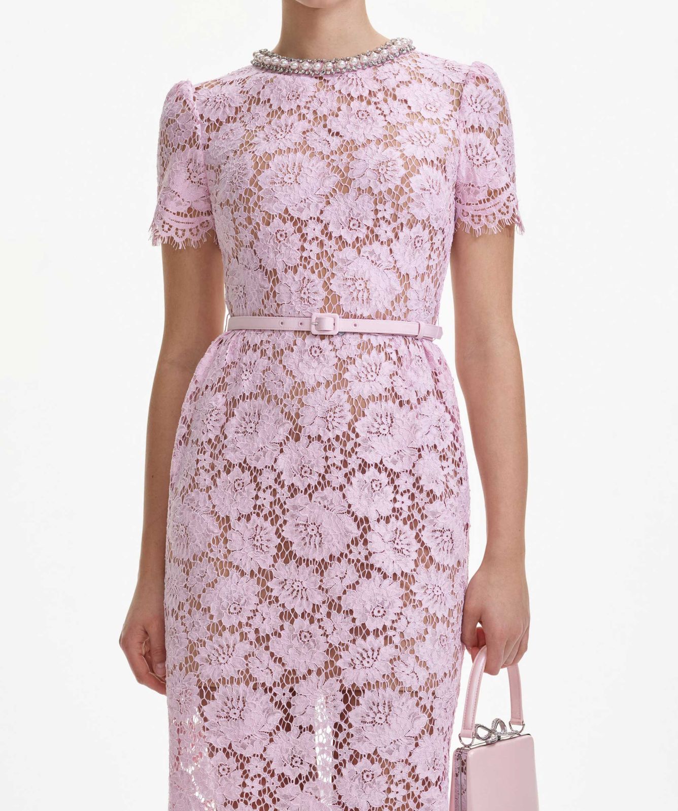 Self-Portrait Rosa Blumen-Spitzenkleid mit Perlenverzierung am Ausschnitt und Gürtel