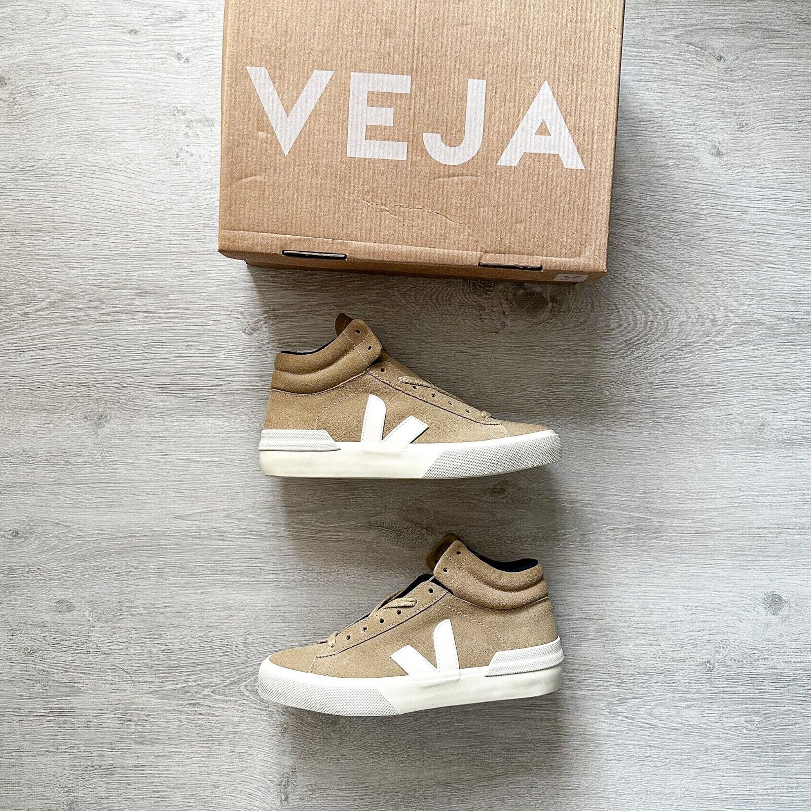 VEJA Minotaur Dune Brown Suede Pierre V Trainers Sneakers - House Of Huntington
