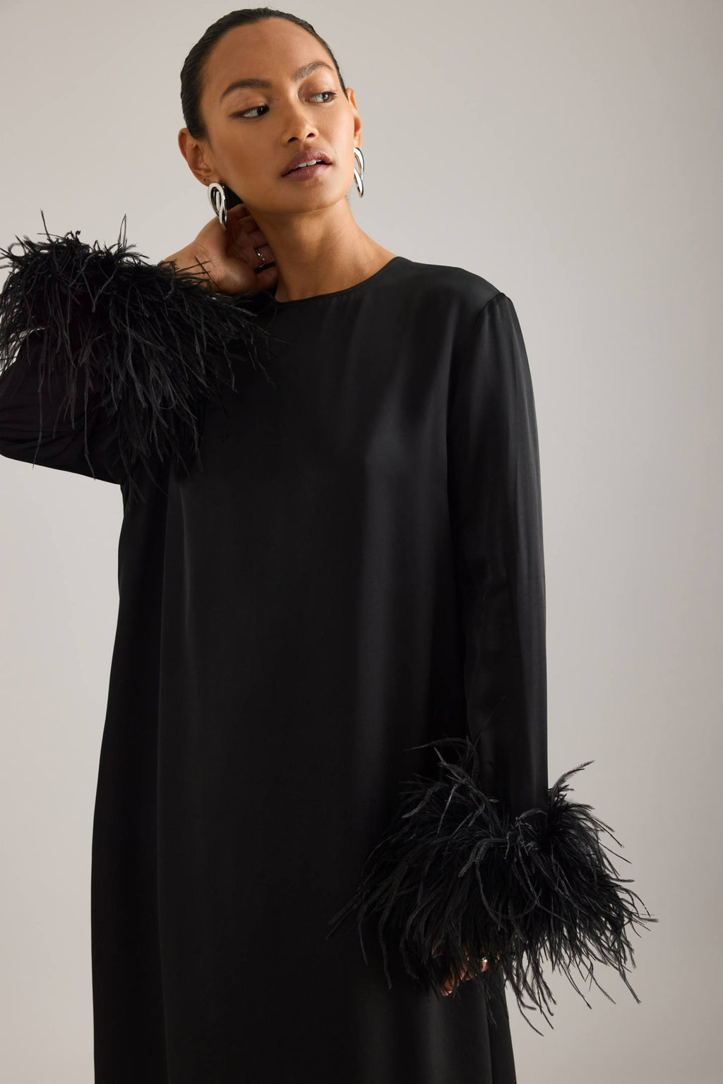 sleeper suzi maxi dress Sleeper Suzi feather-cuffs Maxi Dress | Black