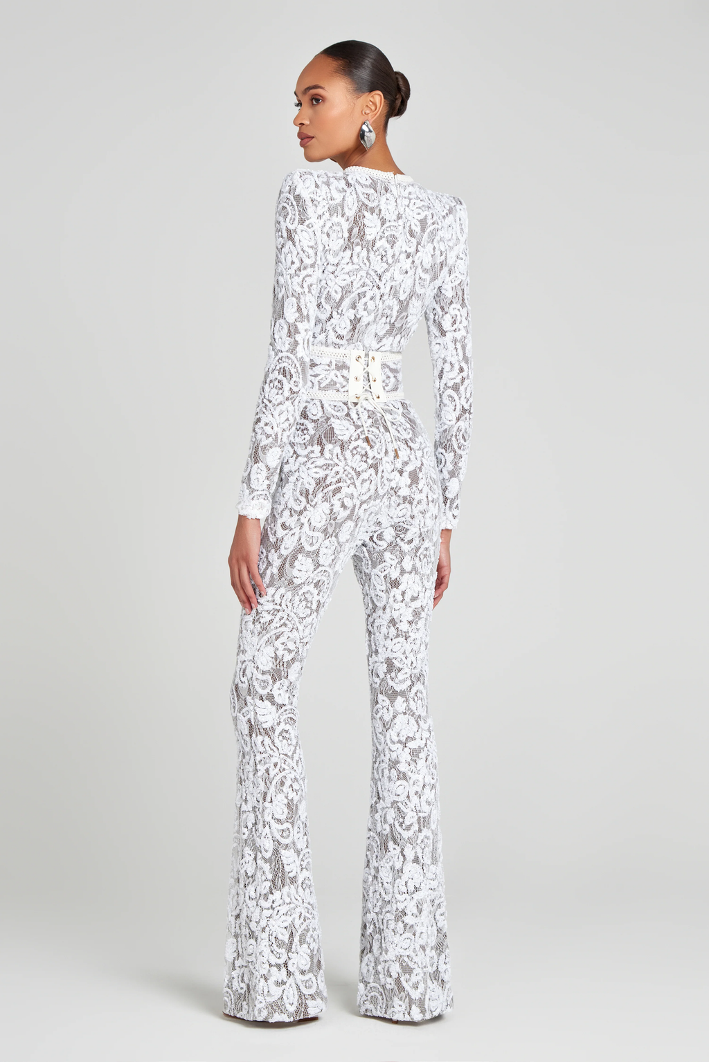 NADINE MERABI White Lace Sequinned Jumpsuit lengan panjang