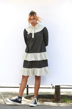 Batsheva Fifi gestuftes Minikleid mit Blumenrüschen