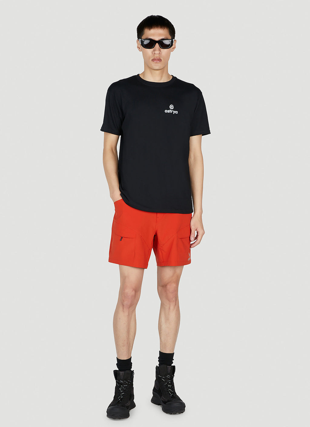 Ostrya Yarrow Hiking Shorts In Orange