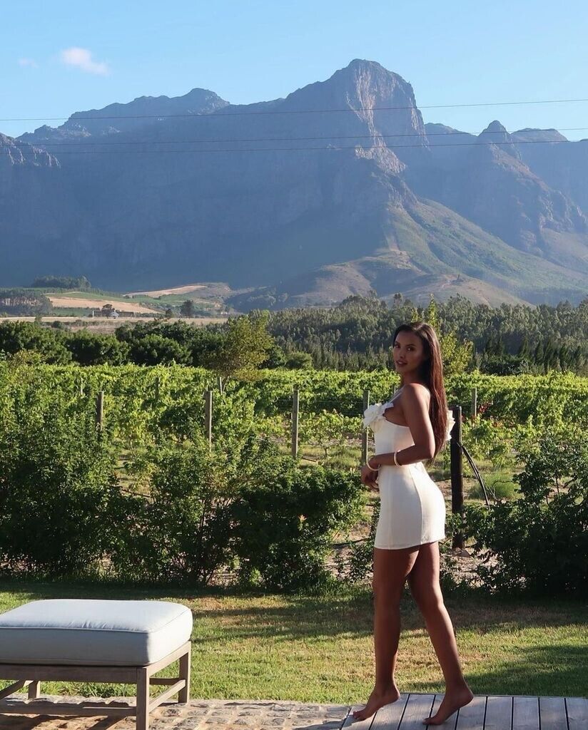 JACQUEMUS La Duna Ruffled Trim Mini White Dress - House Of Huntington