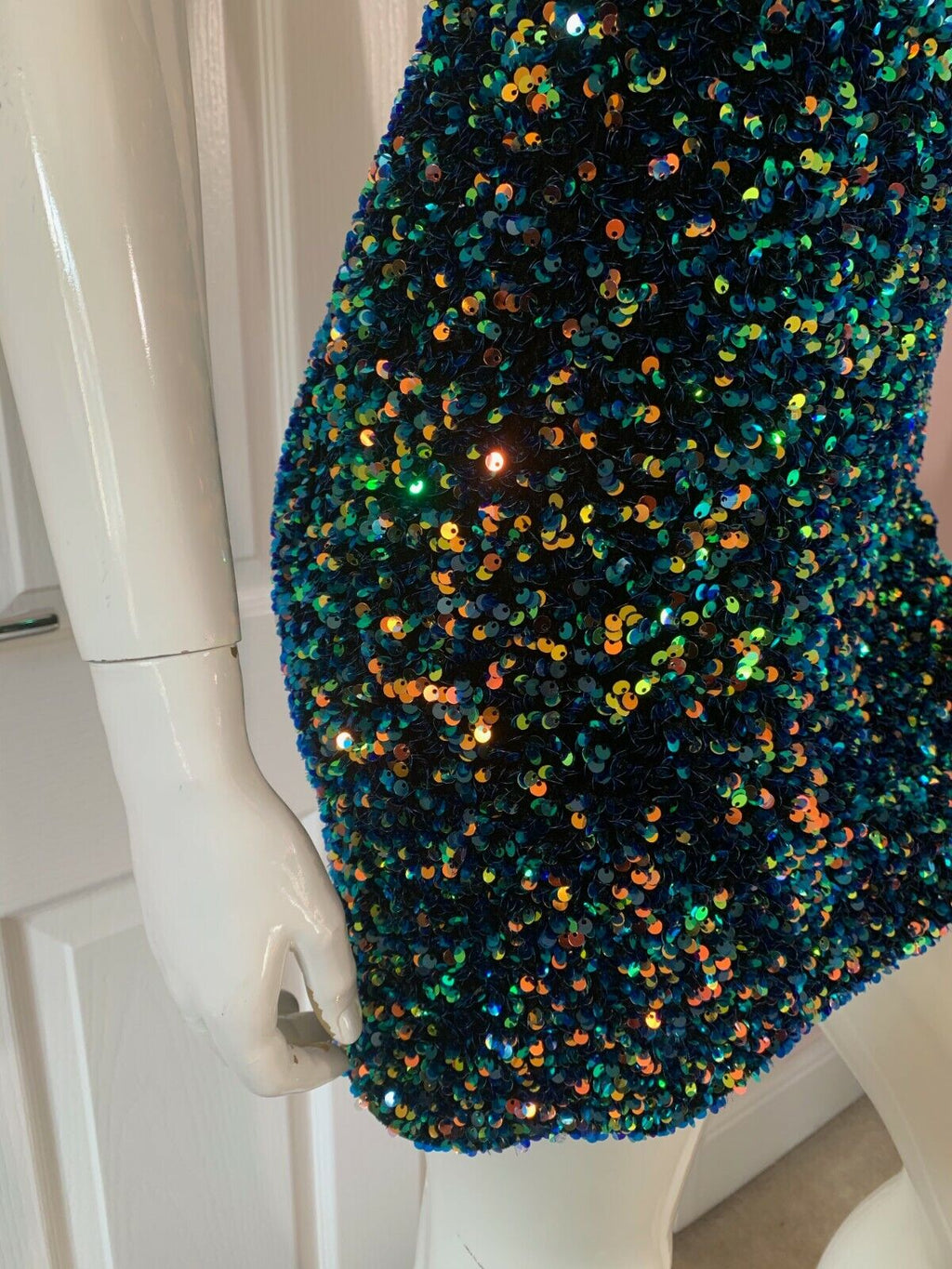 AZZARO Couture Sequin Flattering Party Dress - House Of Huntington