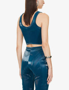 صدفة MUGLER مزينة بشعار الماركة منقوشة قابلة للتمدد