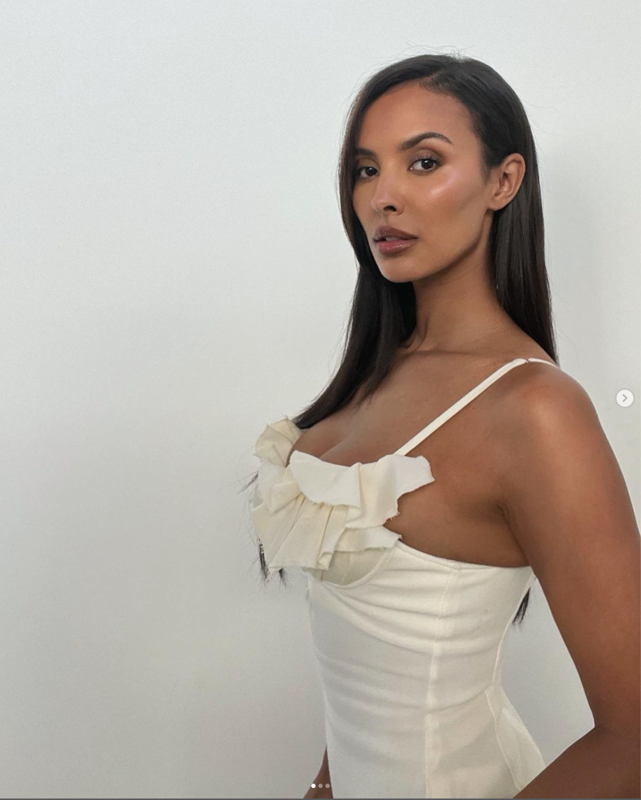 JACQUEMUS La Duna Ruffled Trim Mini White Dress - House Of Huntington